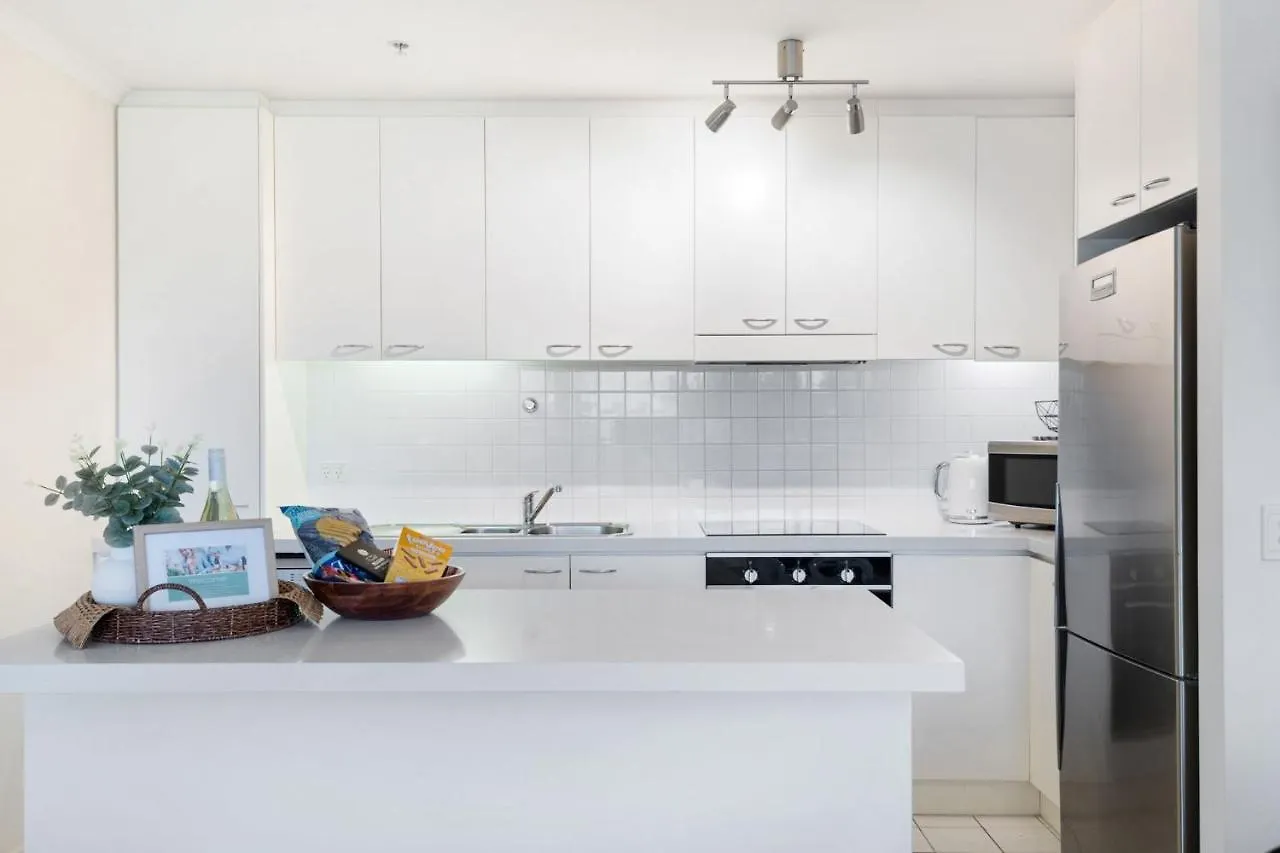 Belle Escapes - Glenelg Oceanview Apartment Adelaide Austrálie