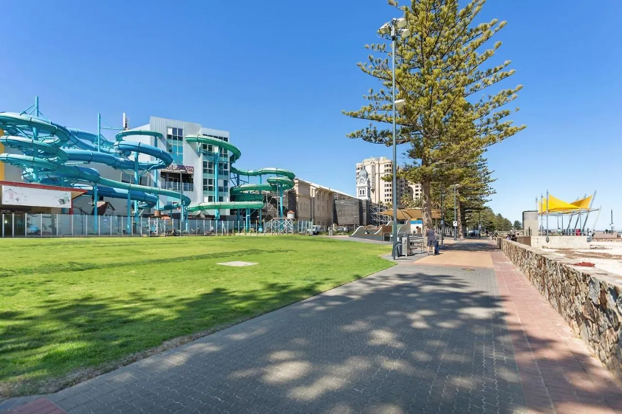 Belle Escapes - Glenelg Oceanview Apartment Adelaide